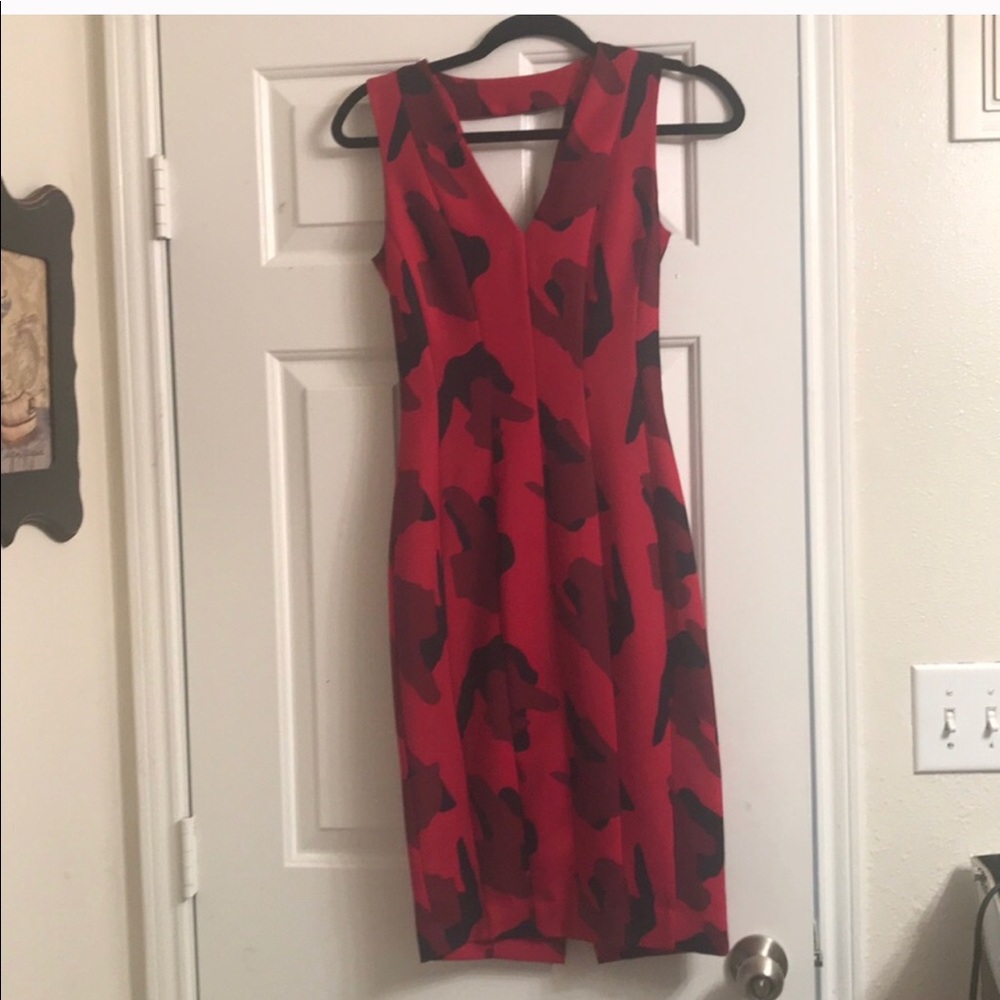 H&M Red Animal print dress